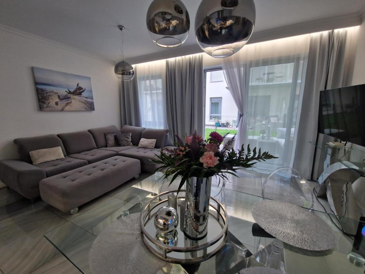 Maxim Apartment Pobierowo Exterior photo